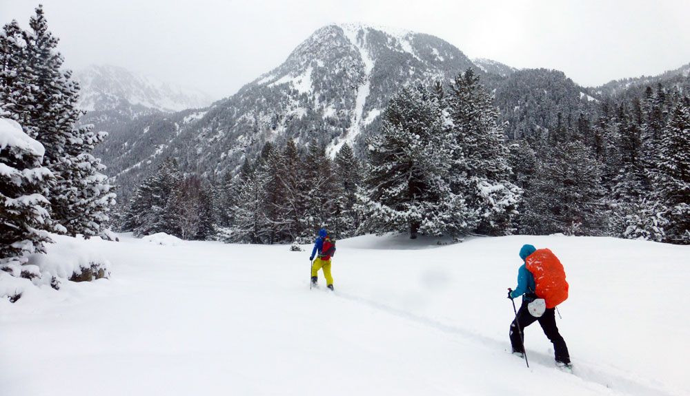 Skimo: Alta Ruta de los Pirineos Skimo: Alta Ruta de los Pirineos