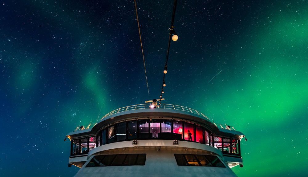 Descubrir las Auroras Boreales a bordo de Hurtigruten