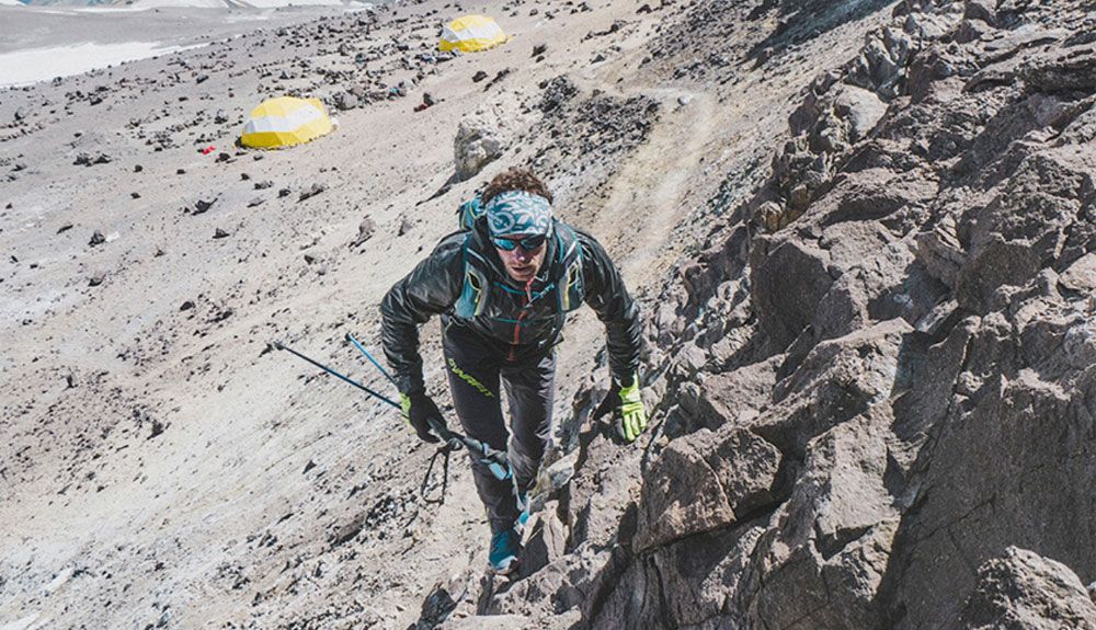 Récord de velocidad en el Aconcagua para Martin Zhor
