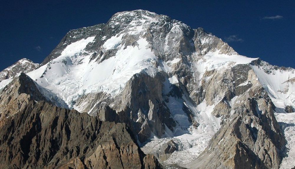 Problemas para Don Bowie en el Broad Peak