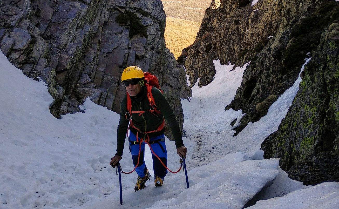 Corredor del Ubeire en el Cerro del Almirez 