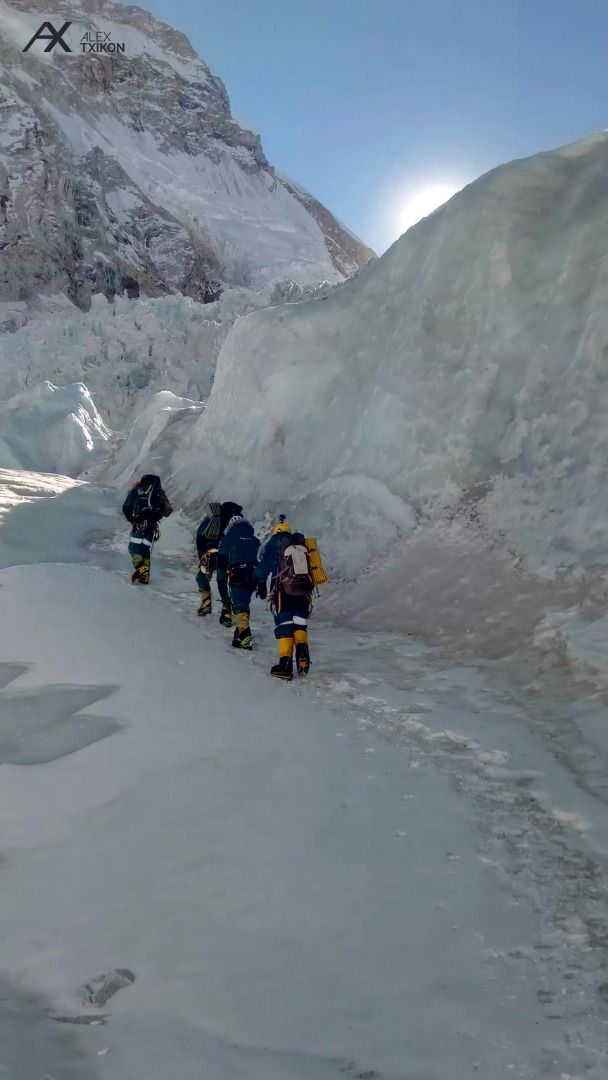 El Everest invernal de Alex Txikon