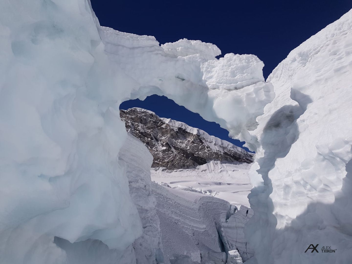 El Everest invernal de Alex Txikon