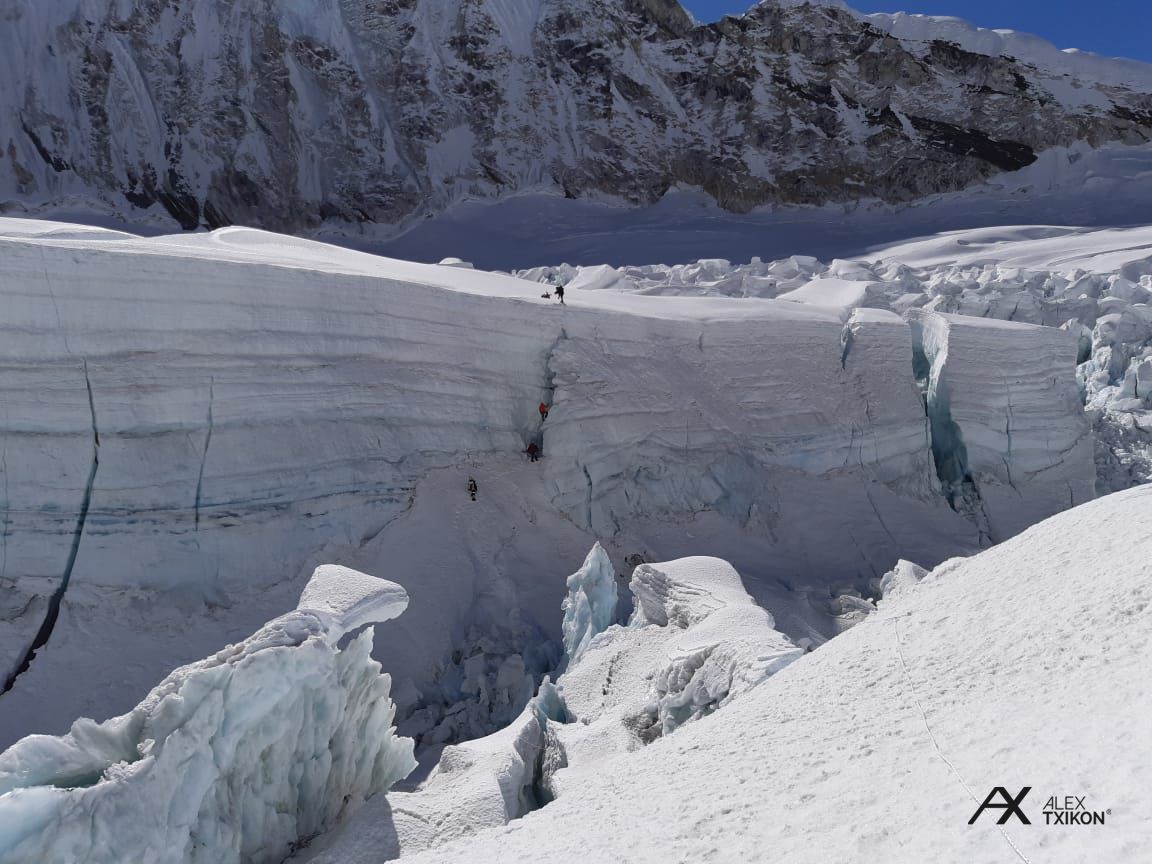 El Everest invernal de Alex Txikon