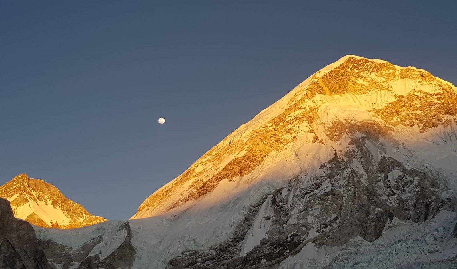 El Everest de Txikon desde dentro El Everest de Txikon desde dentro