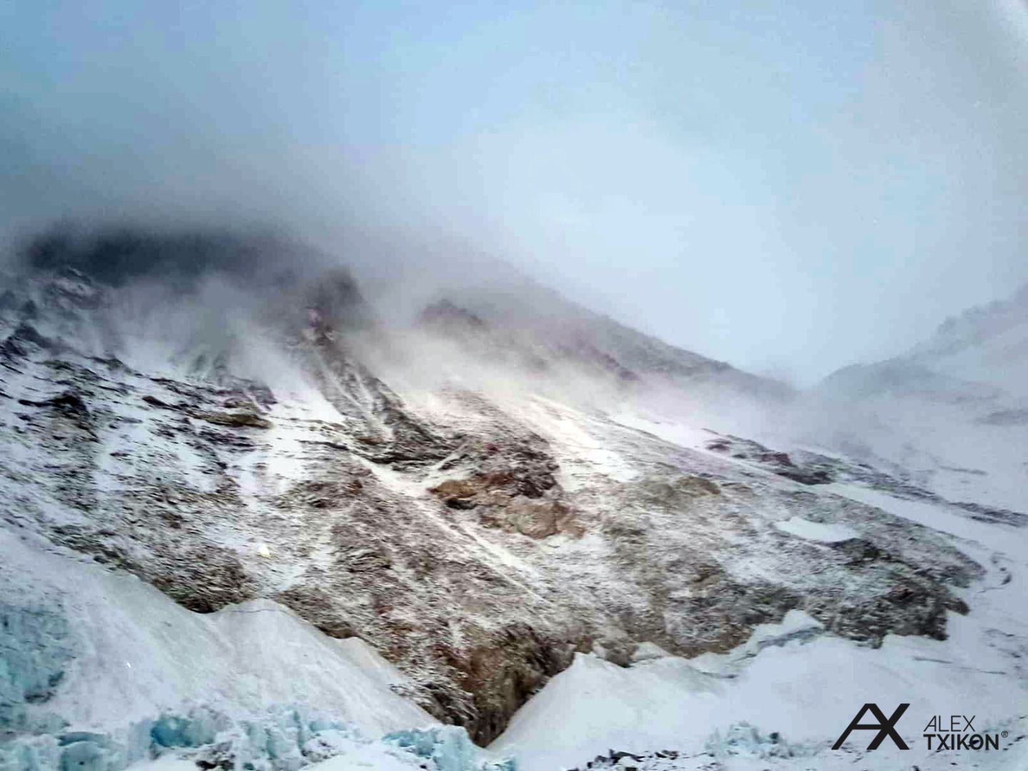 El Everest invernal de Alex Txikon (II)