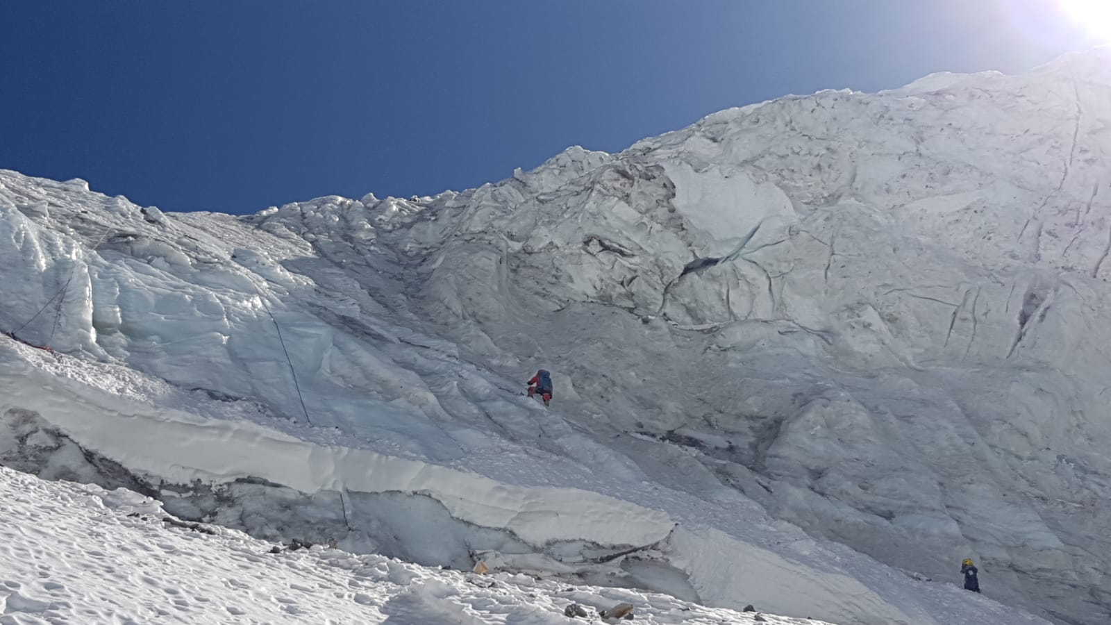El Everest invernal de Alex Txikon (II)