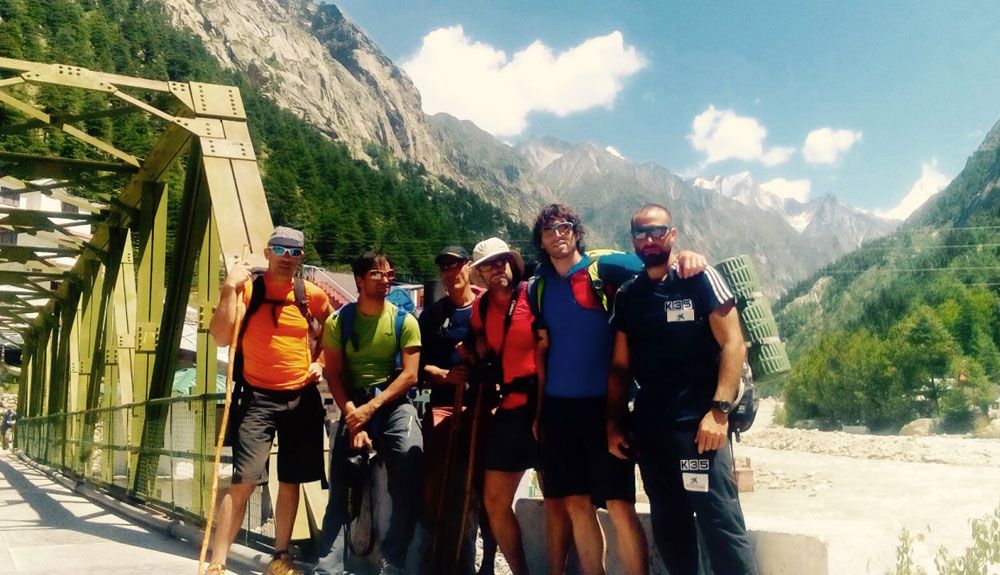 El equipo de Alex Txikon ya coquetea con los 6.000 metros en el Thalay Sagar
