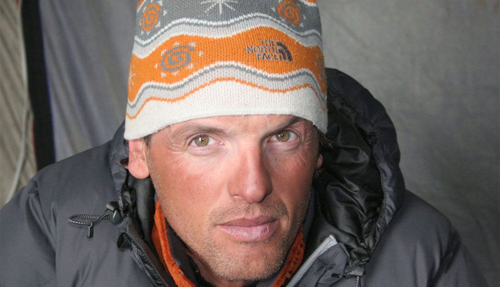 Simone Moro: "El Everest se ha convertido en un suicidio potencial"