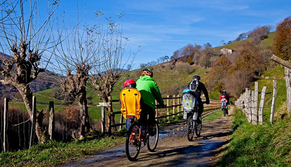 9 rutas cicloturistas por Navarra 9 rutas cicloturistas por Navarra