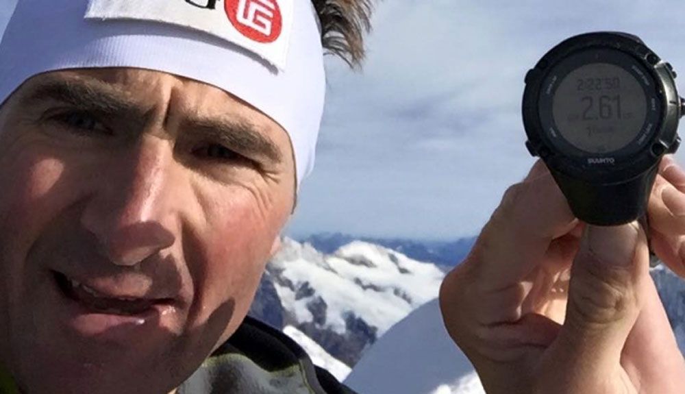 Ueli Steck vuelve a batir el récord del Eiger