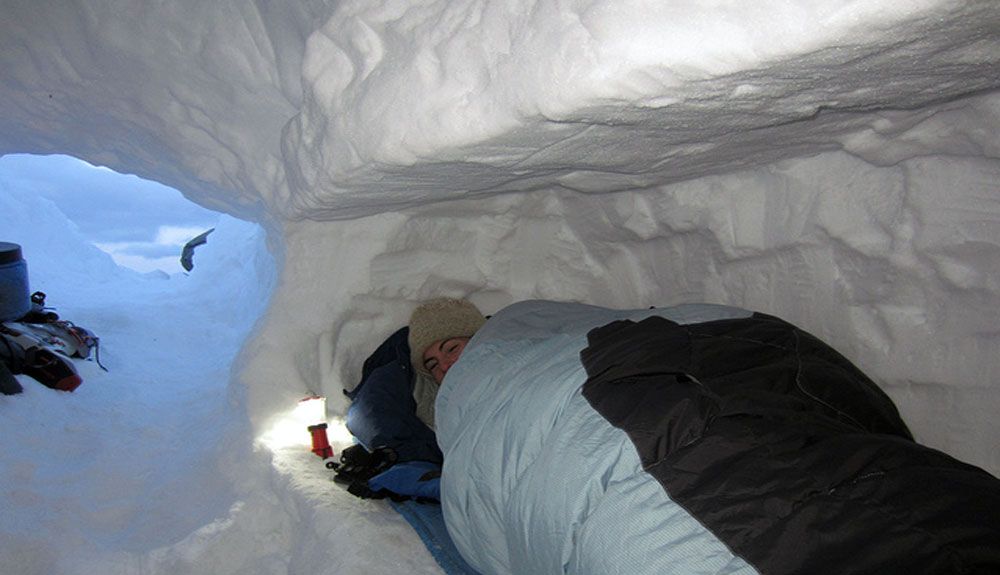 El equipo para un vivac invernal