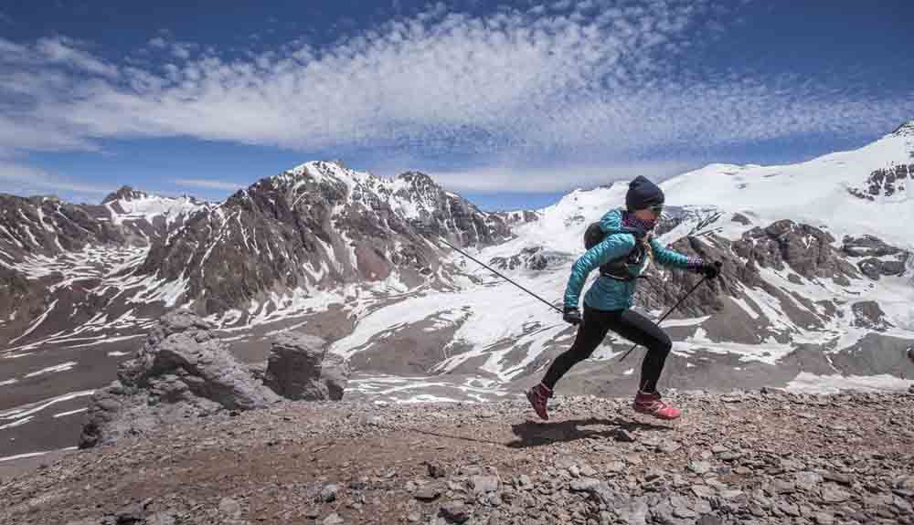 Así impuso su marca de velocidad Fernanda Maciel en el Aconcagua