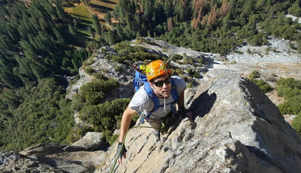 El aventurero ciego Erik Weihenmayer escala “El Capitán” en un día