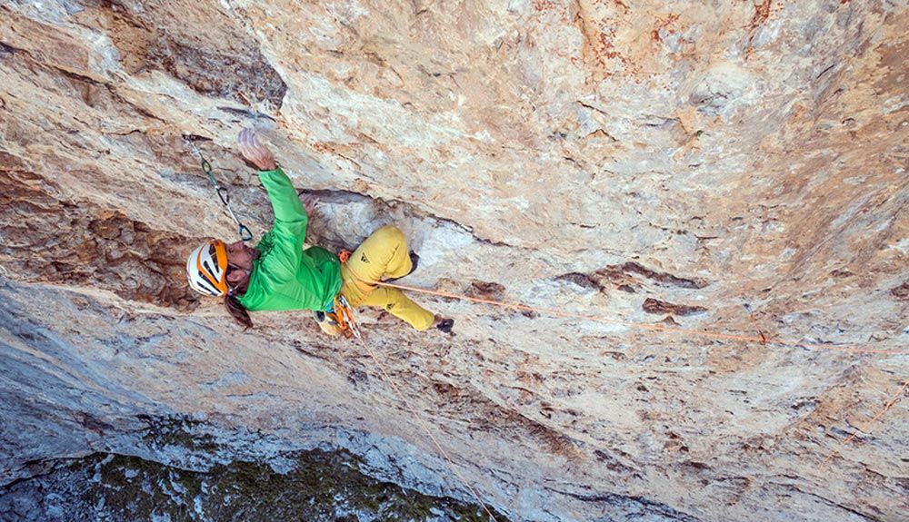 Alex Huber y Fabian Buhl liberan “Sueños de Invierno” en el Naranjo de Bulnes