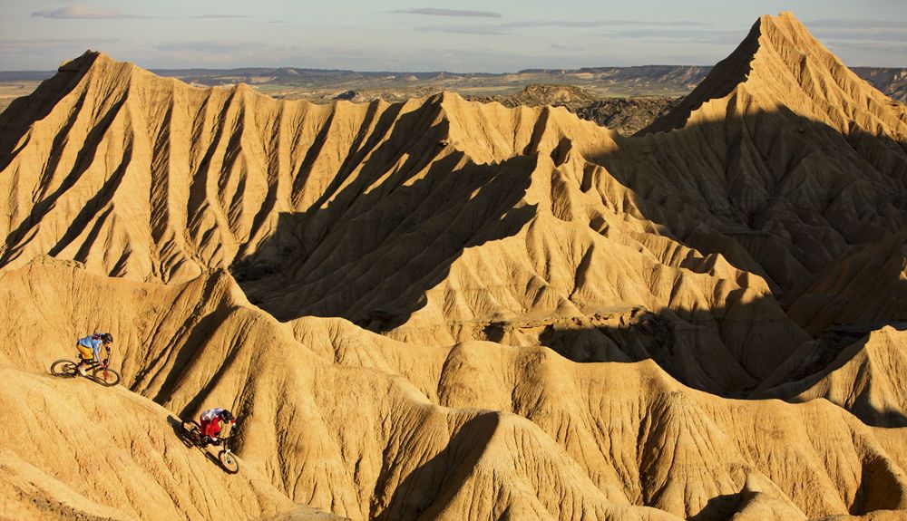 5 desiertos en mountain bike