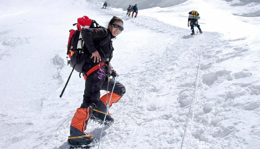 Otro récord femenino para Lhakpa Sherpa en el Everest