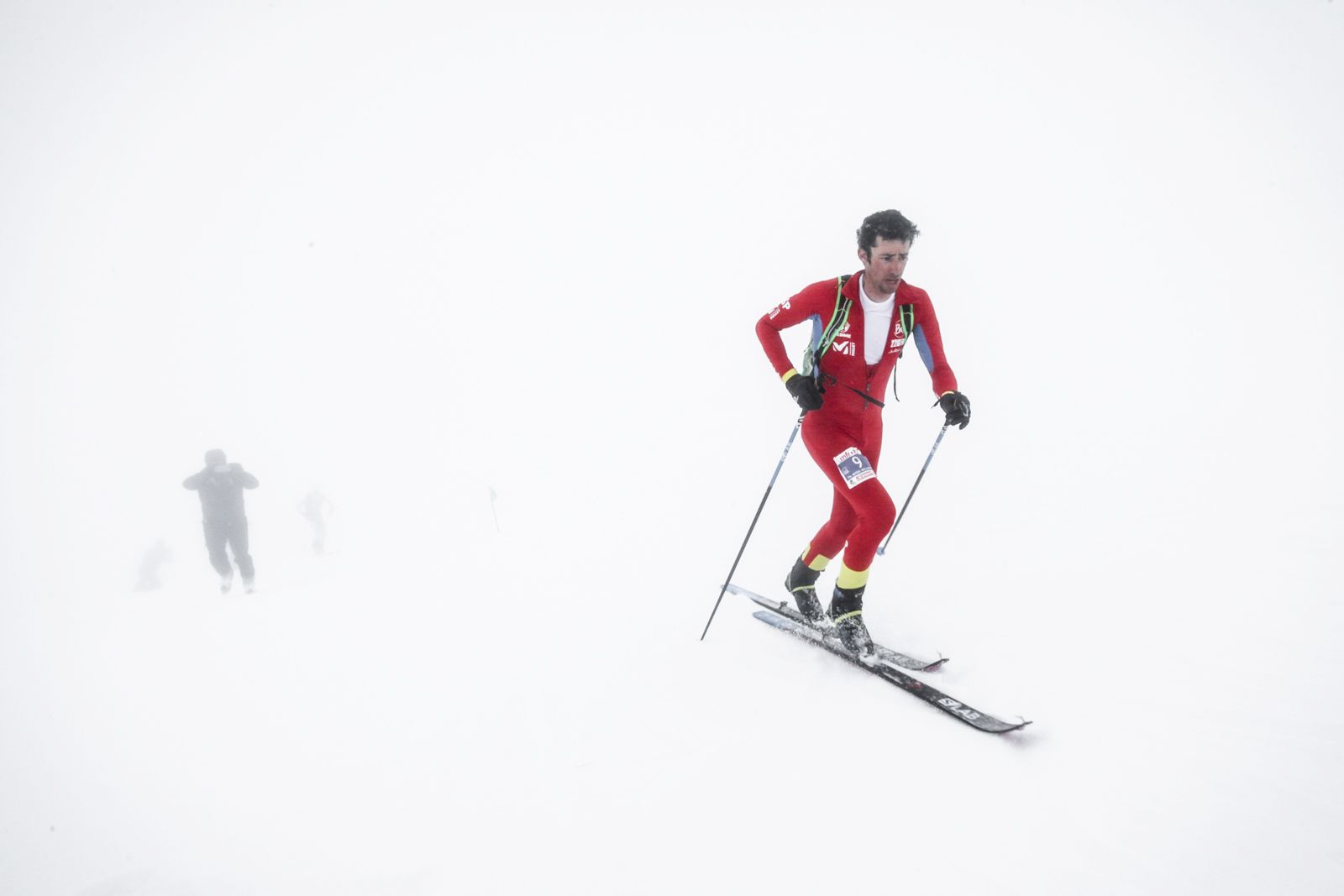 Kilian Jornet impone su ley y acompaña en el podio a Pau Coll como Campeones de Europa Kilian Jornet impone su ley y acompaña en el podio a Pau Coll como Campeones de Europa