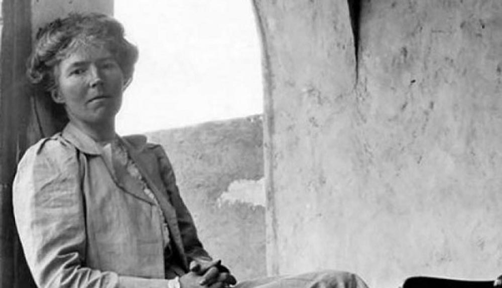Gertrude Bell, convenciones desiertas