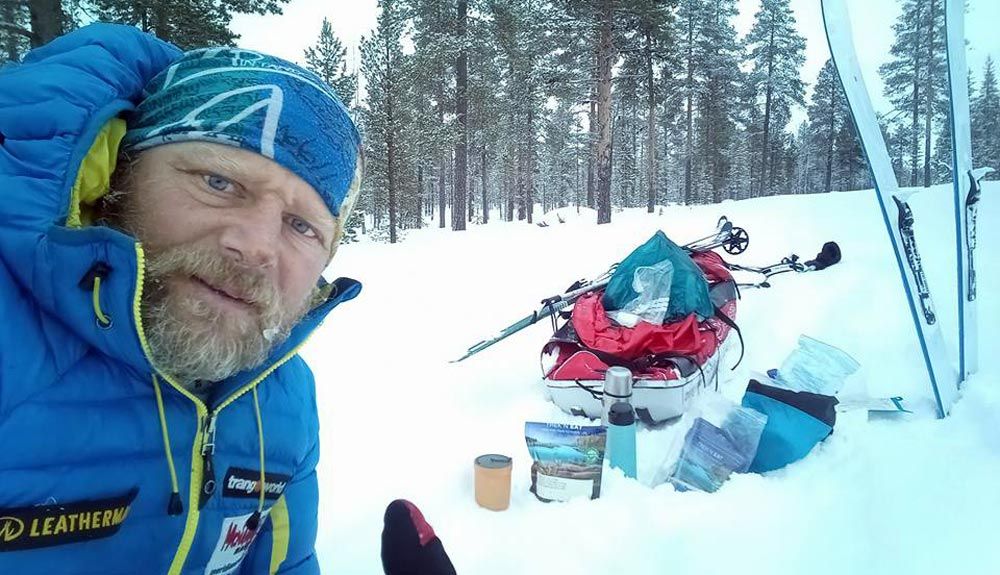10 cosas básicas para sobrevivir un mes solo en el Círculo Polar Ártico 10 cosas básicas para sobrevivir un mes solo en el Círculo Polar Ártico
