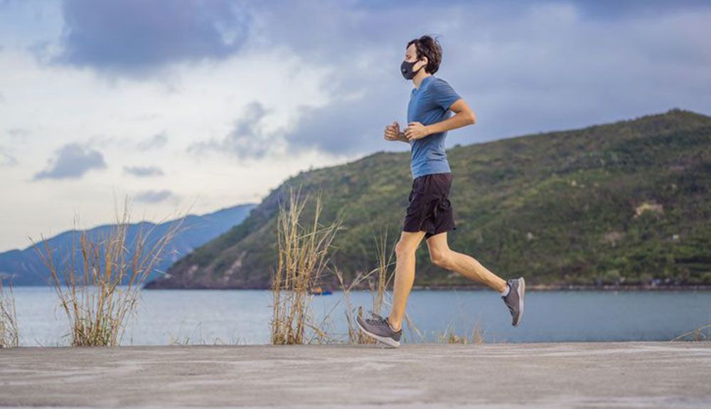 ¿Correr con mascarilla es obligatorio? ¿Correr con mascarilla es obligatorio?