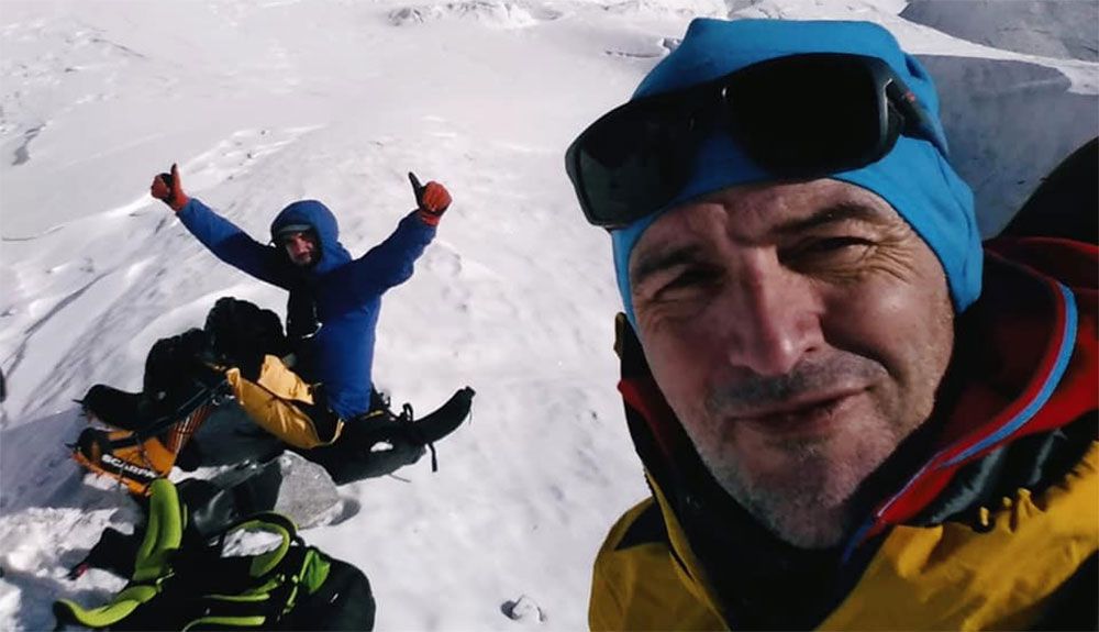 Sergi Mingote y Juan Pablo Mohr durante su primer acercamiento al Campo Base Avanzado del K2. Foto: Sergi Mingote