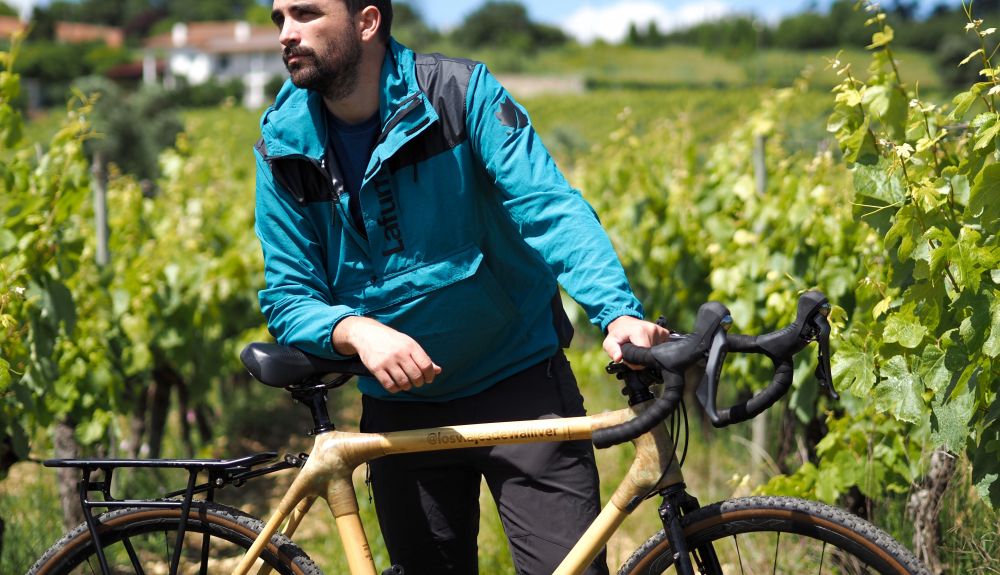 Sergi Walliver  on the bike