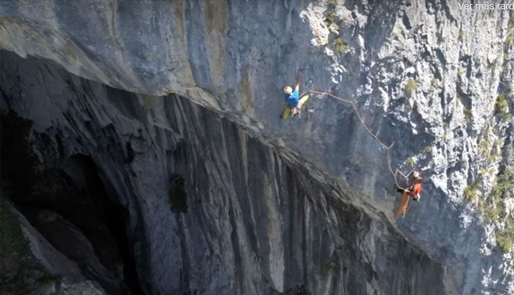 "Jon", la mítica vía de Egino, por fin escalada en libre por los hermanos Pou "Jon", la mítica vía de Egino, por fin escalada en libre por los hermanos Pou
