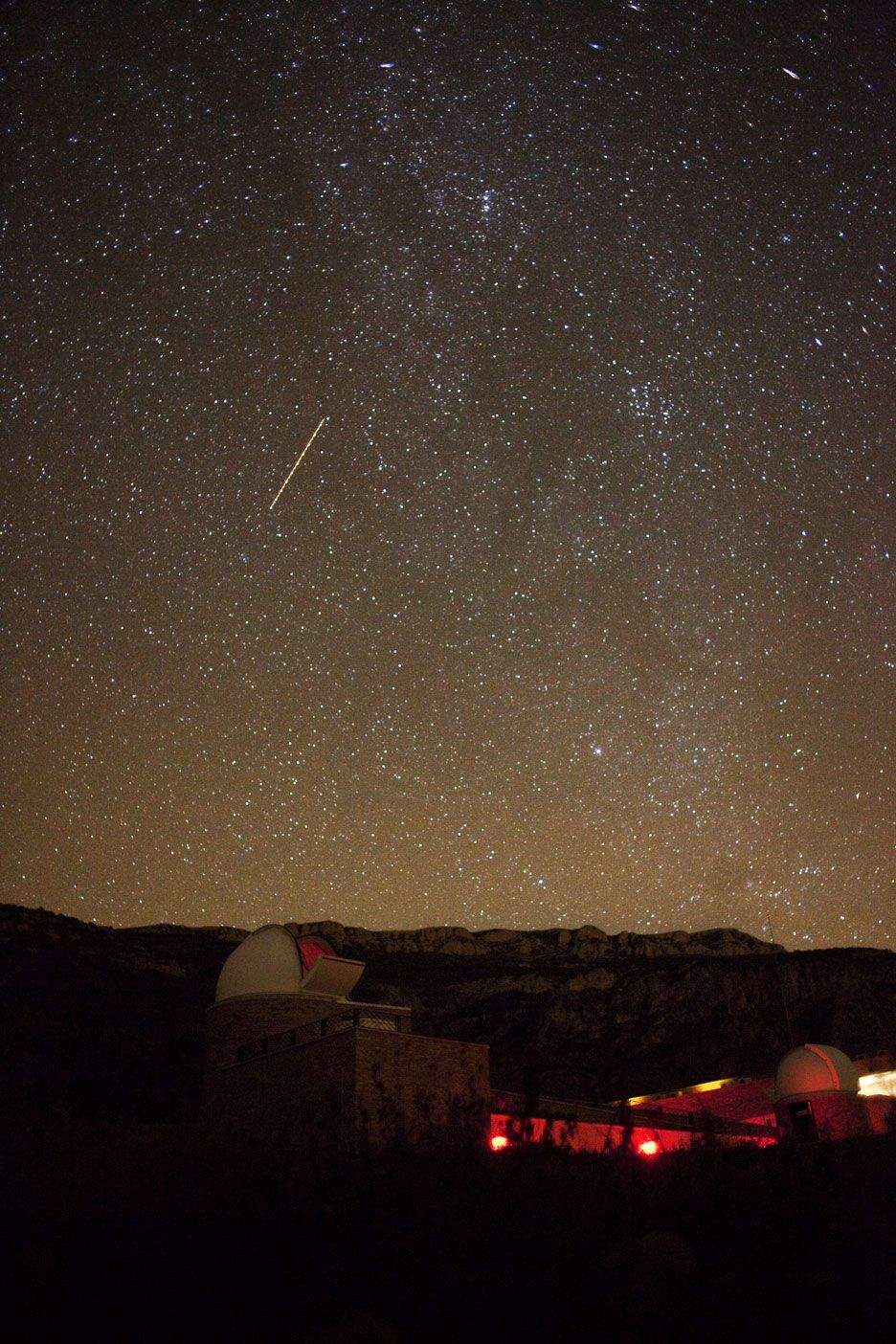 Una muestra de lo que ofrecen los cielos sobre el Parque Astronómico del Montsec Foto Oriol Clavera @ArxiuAraLleida