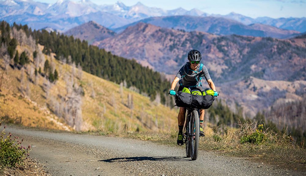 4 propuestas, desde el bikepacking a la navegación, para disfrutar de los grandes escenarios españoles 4 propuestas, desde el bikepacking a la navegación, para disfrutar de los grandes escenarios españoles