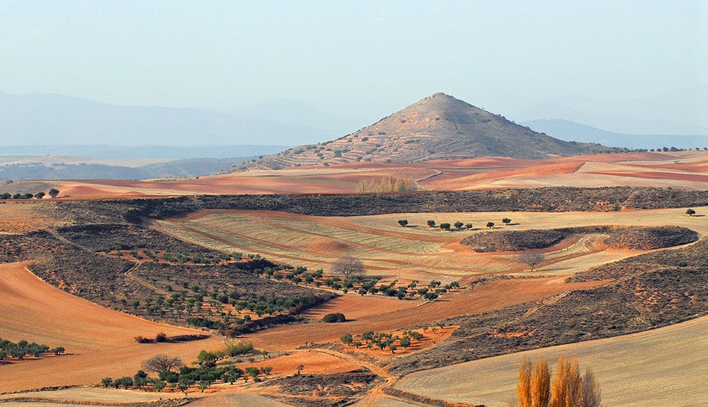 Cerro de Hita, en nuestra colección Paisajes Singulares Cerro de Hita, en nuestra colección Paisajes Singulares