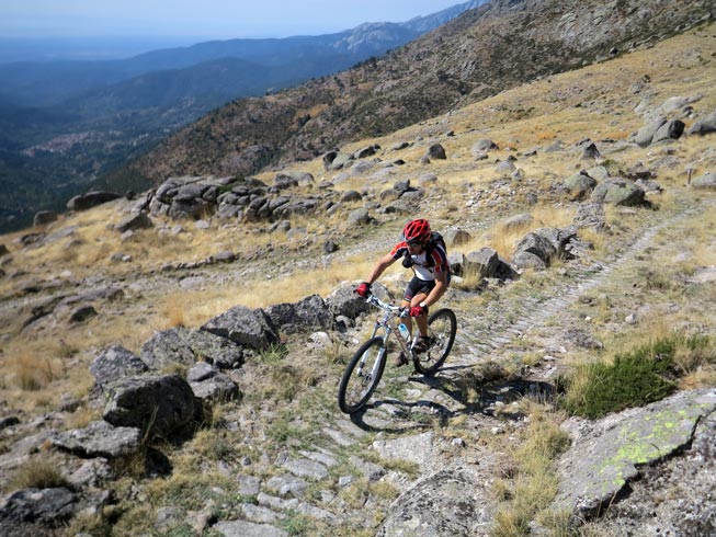 Puertos de Gredos en mountain bike Puertos de Gredos en mountain bike