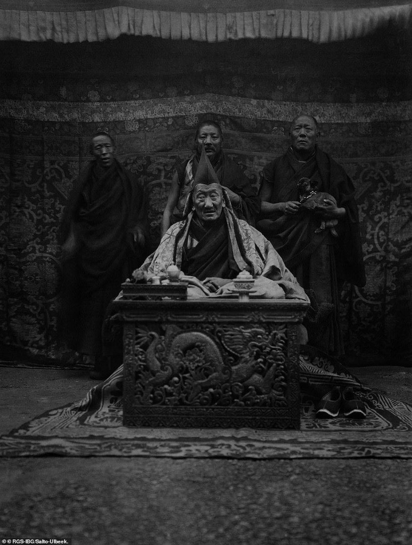 Se descubren nuevas imágenes del primer intento de George Mallory al Everest Se descubren nuevas imágenes del primer intento de George Mallory al Everest