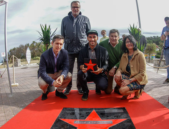 Aritz Aranburu, nueva estrella del Surfing Walk of Fame español
