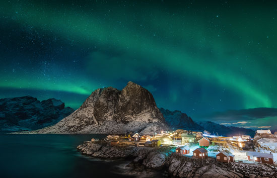 Descubrir las Auroras Boreales a bordo de Hurtigruten Descubrir las Auroras Boreales a bordo de Hurtigruten