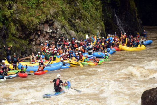 Un río, un planeta, una familia Un río, un planeta, una familia