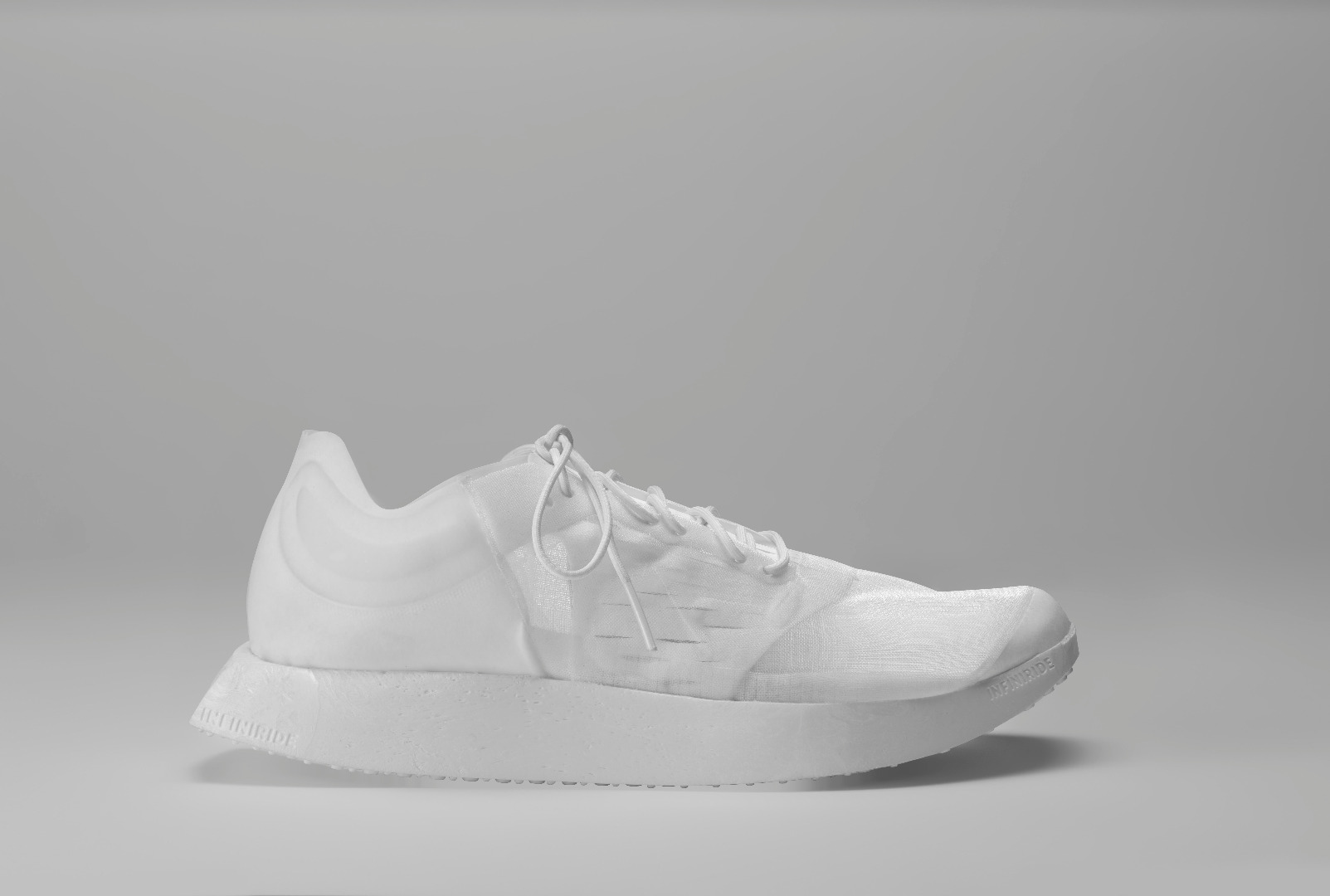 La zapatilla de running que se recicla como bota de esquí La zapatilla de running que se recicla como bota de esquí