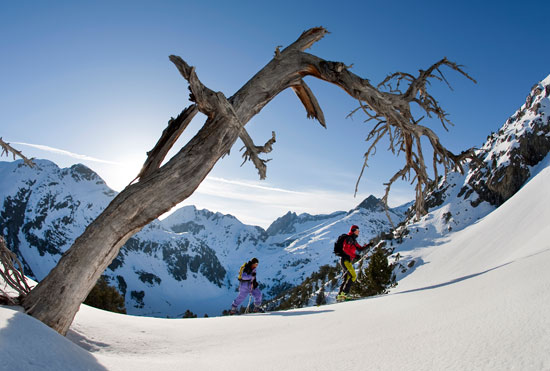 12 viajes para amantes del esquí de montaña 12 viajes para amantes del esquí de montaña
