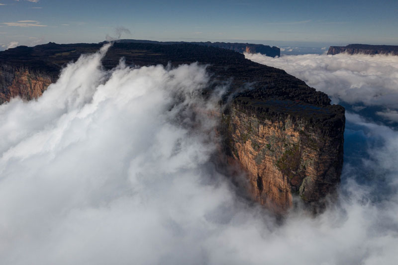 Leo Houlding encuentra su camino en el Roraima Leo Houlding encuentra su camino en el Roraima