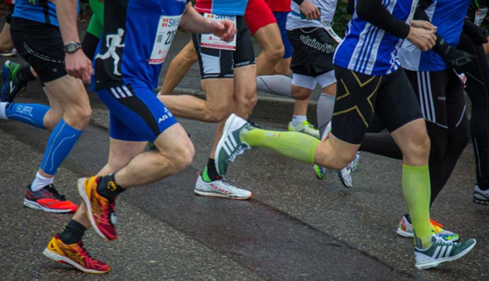Corre gratis en Navas del Rey en honor al Santísimo Cristo del Amor