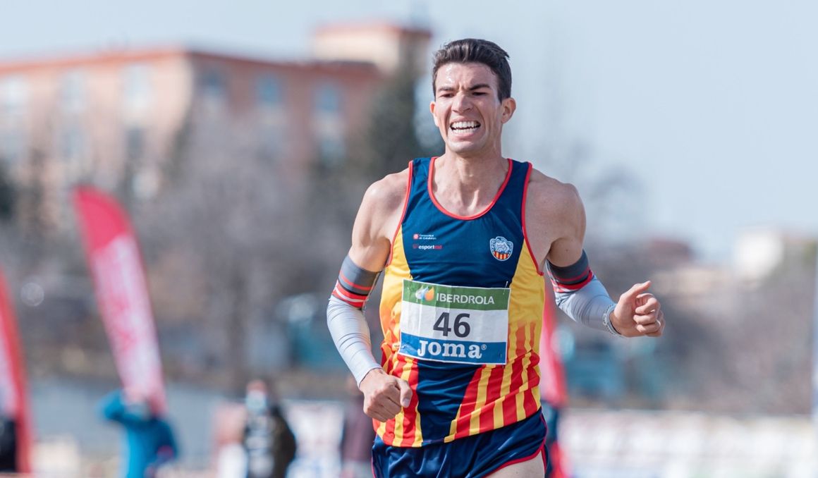 Adel Mechaal durante el Campeonato de España de Cross en Jaén. SPORTMEDIA.