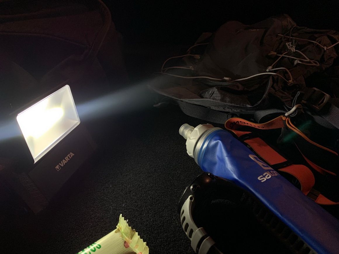 Hemos probado la linterna Varta Work Flex Area Light Hemos probado la linterna Varta Work Flex Area Light