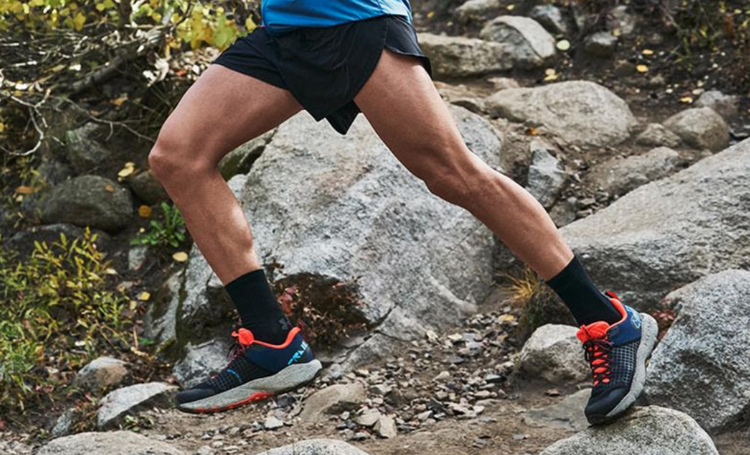 Zapatillas de trail running UA HOVR™ Dark Sky Zapatillas de trail running UA HOVR™ Dark Sky