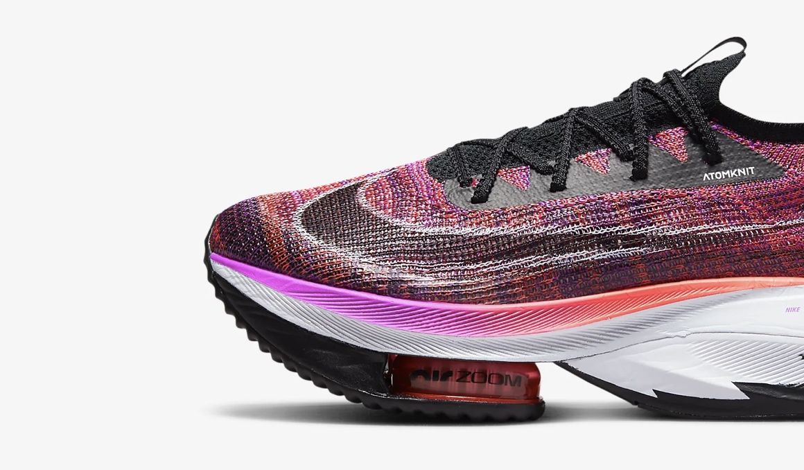 Las Nike Air Zoom Alphafly Next% Flyknit son unas de las zapatillas que puedes obtener con un  25% de descuento extra.