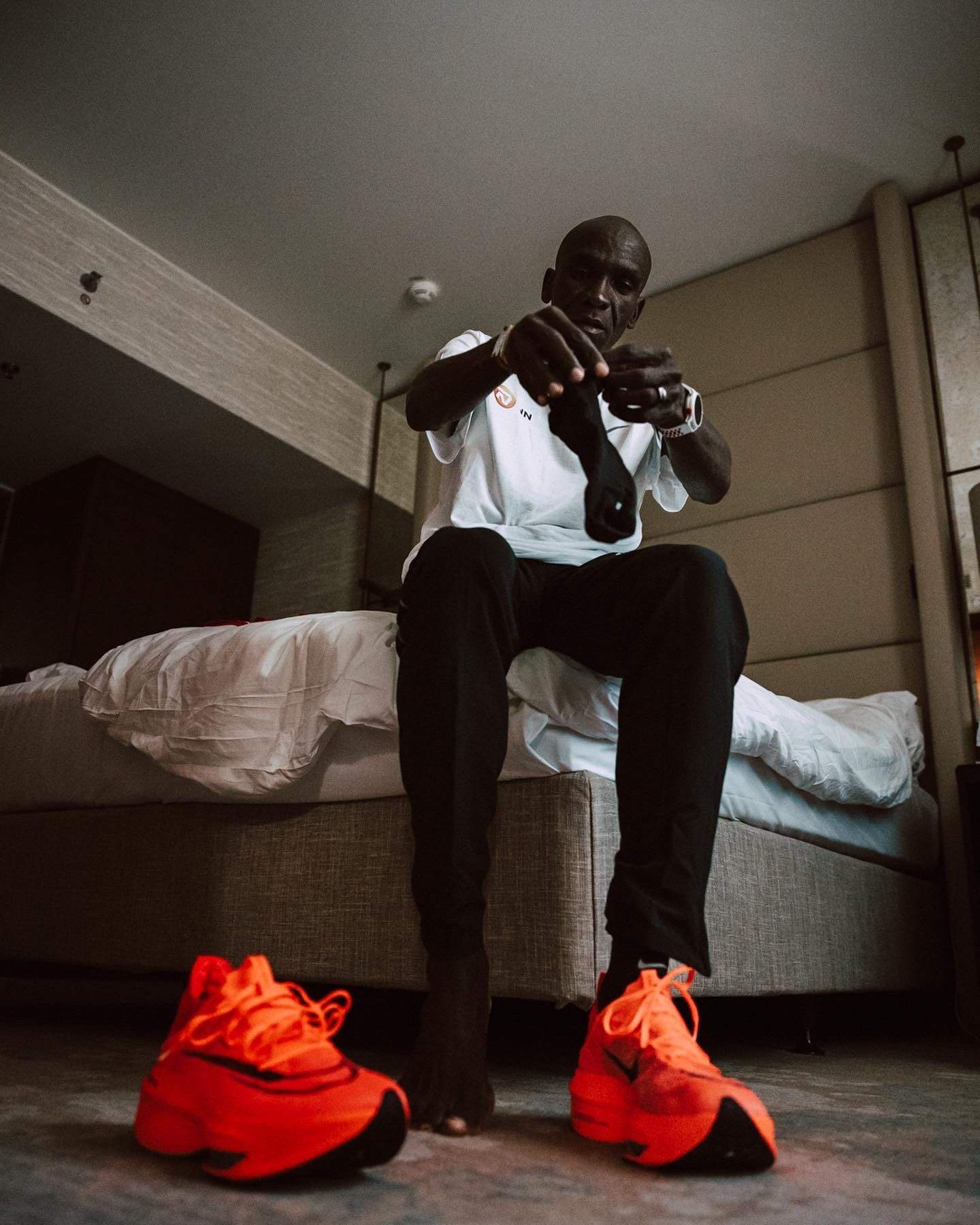 Kipchoge preparándose antes del Maratón de Berlín 2022. NN RUNNING TEAM.