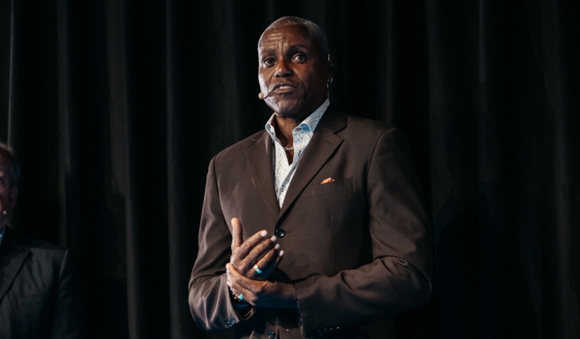 Carl Lewis en el evento de la Fundación Sanitas en Madrid. LASTLAP.