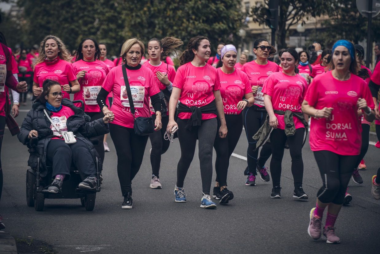 Las mejores fotos de la Carrera de la Mujer de Vitoria Gasteiz. 123.