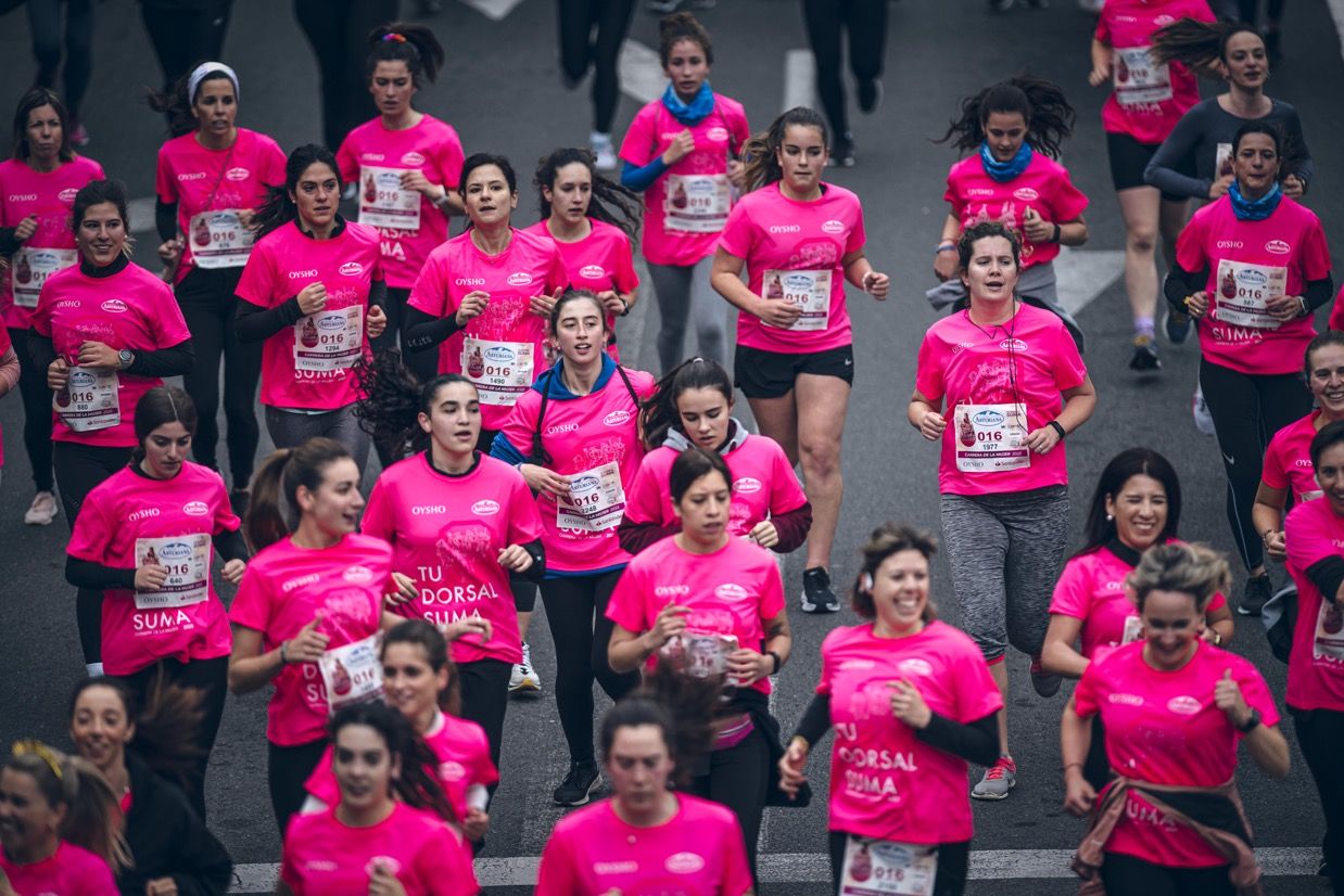 Las mejores fotos de la Carrera de la Mujer de Vitoria Gasteiz. 140.