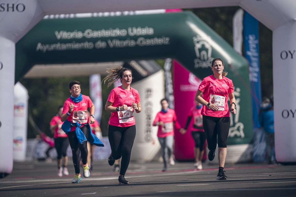 Las mejores fotos de la Carrera de la Mujer de Vitoria Gasteiz. 332.