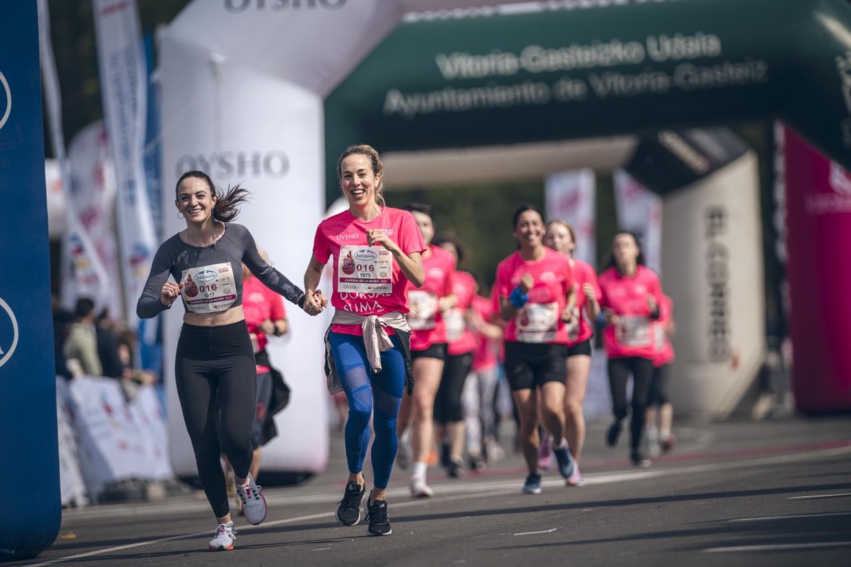 Las mejores fotos de la Carrera de la Mujer de Vitoria Gasteiz. 339.
